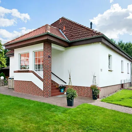 Ferienwohnung Uta Grundshagen Exterior photo
